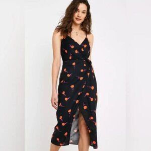 UO Quebec Black Floral Linen Side-Tie Midi Wrap Dress S